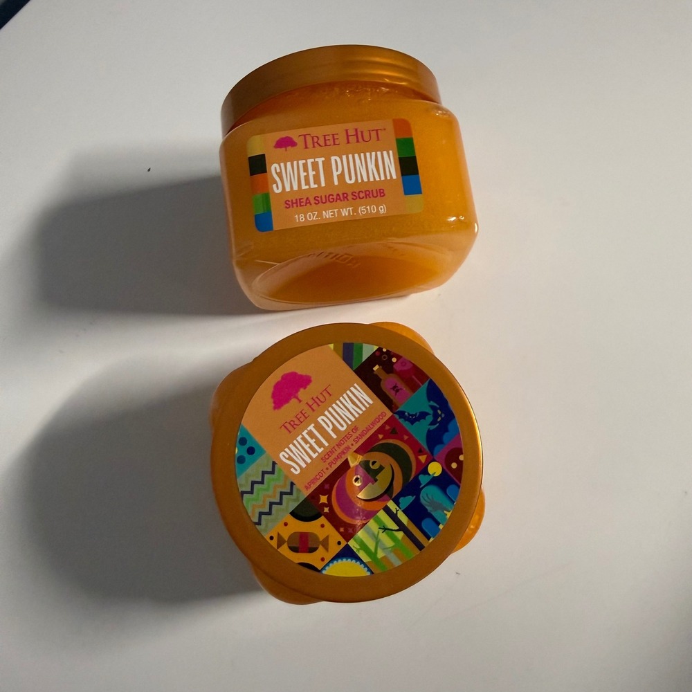 Tree Hut Sweet Punkin Shea Sugar Scrub 18oz Set of 2 Pumpkin Apricot Sandalwood